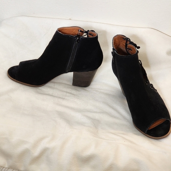 Lucky Brand Hartlee Brindle Heels Suede Lace Tie Ankle Boots Bootie Bohemian - Picture 4 of 13